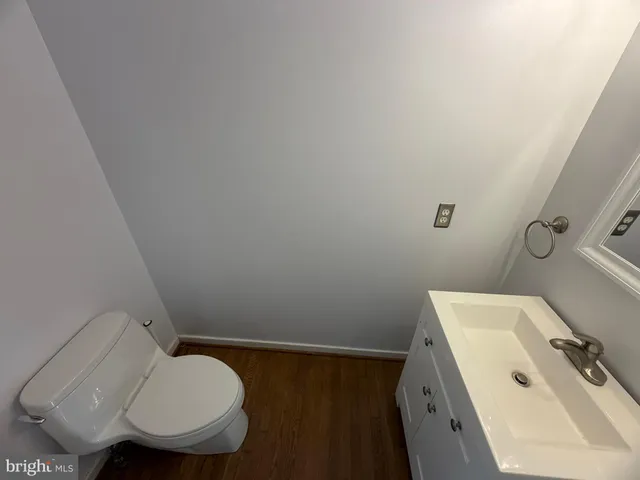 $530,000 | 33 Brookstone Drive, Fredericksburg, VA 22405