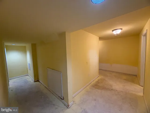 $530,000 | 33 Brookstone Drive, Fredericksburg, VA 22405