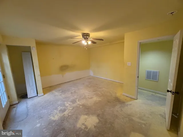 $530,000 | 33 Brookstone Drive, Fredericksburg, VA 22405