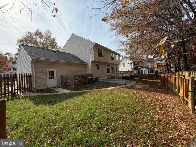 $530,000 | 33 Brookstone Drive, Fredericksburg, VA 22405