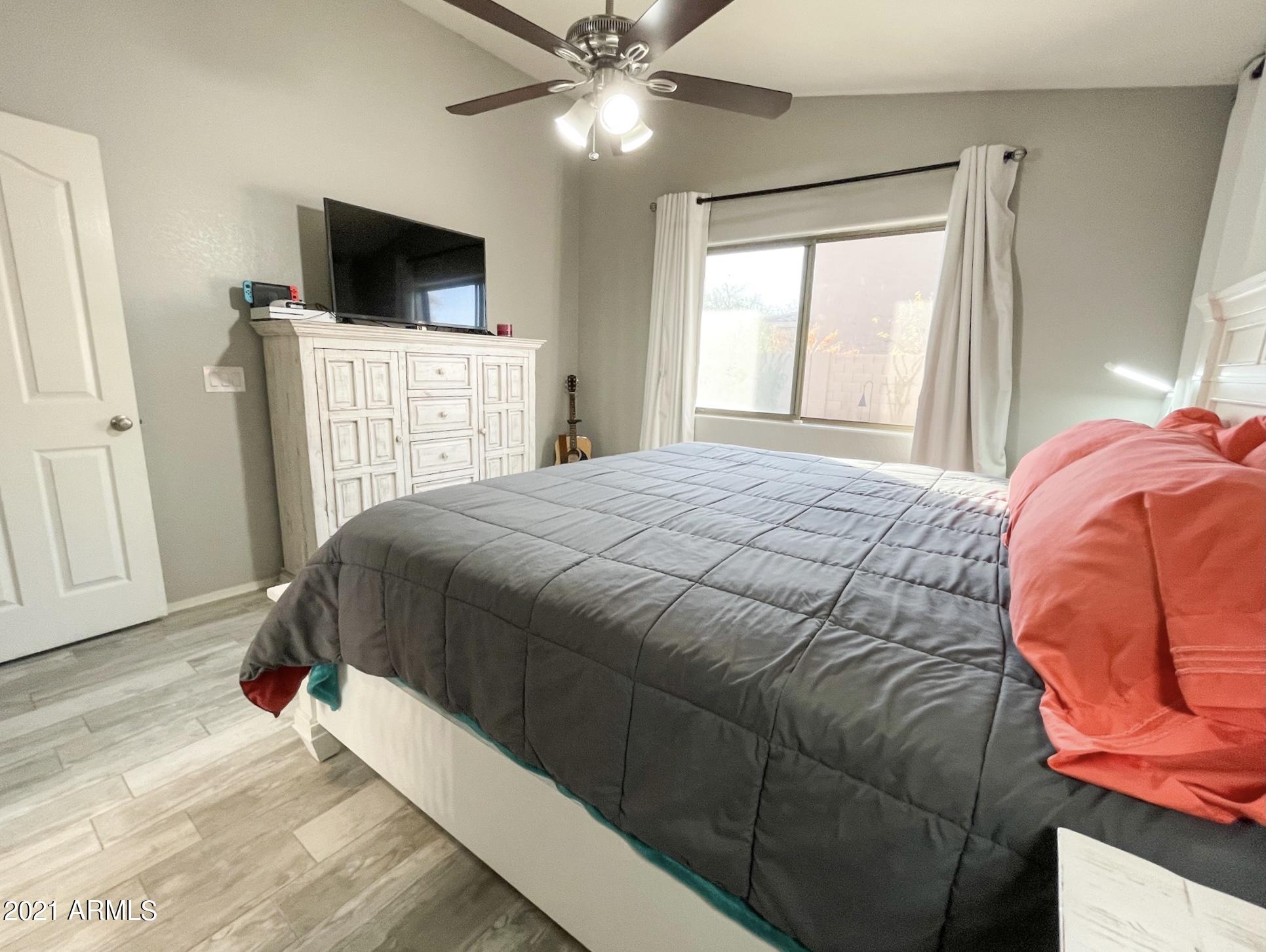 3972 East Timberline Road Gilbert, AZ 85297 - Photo 10 of 23 E259819C-5A1D-4110-B03C-A460378E568E
