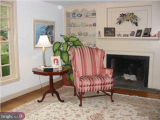 2055 Huntingdon Road Huntingdon Valley, PA 19006 - Photo 2 of 6 Gallery Image 2