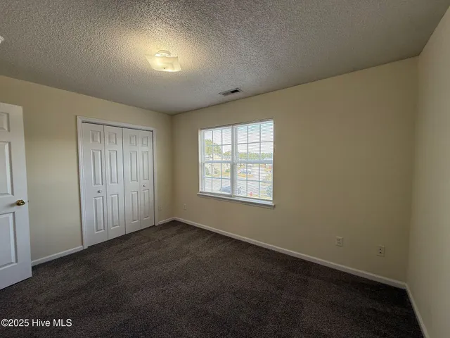 $1,195 | 303 Timberlake Trail, Jacksonville, NC 28546