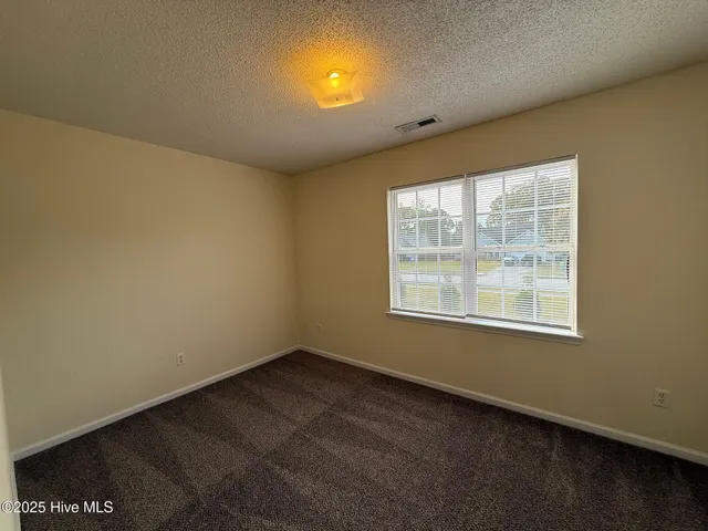 $1,195 | 303 Timberlake Trail, Jacksonville, NC 28546