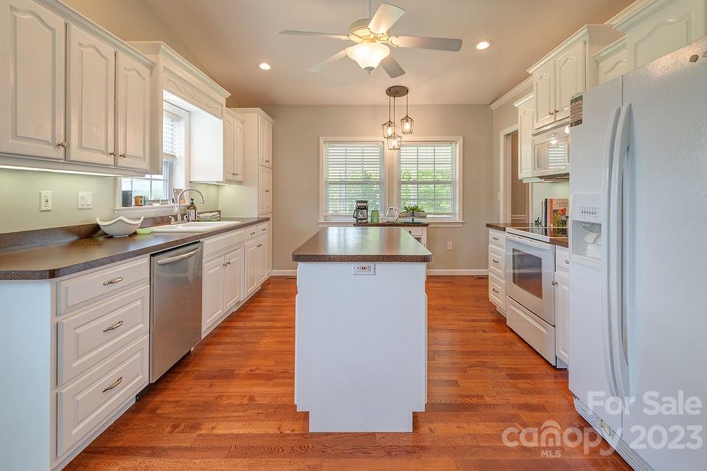 143 Banner Farm Road Mills River, NC 28759 - Photo 15 of 48 Gallery Image 15