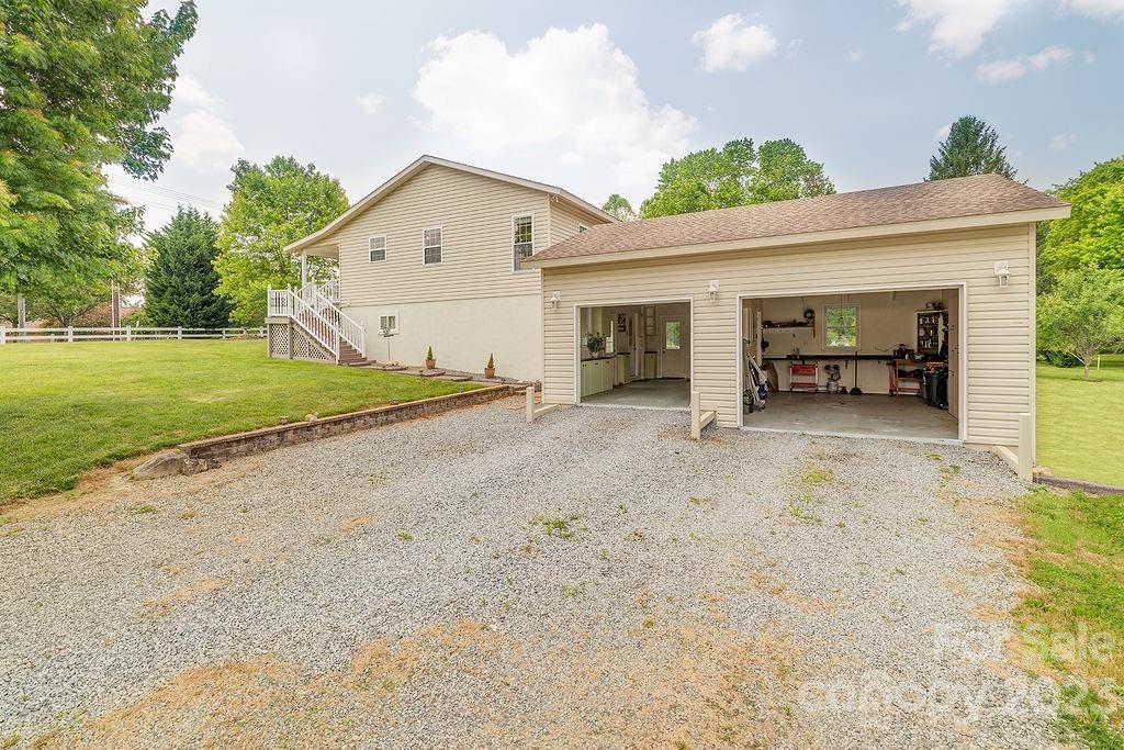 143 Banner Farm Road Mills River, NC 28759 - Photo 42 of 48 Gallery Image 42
