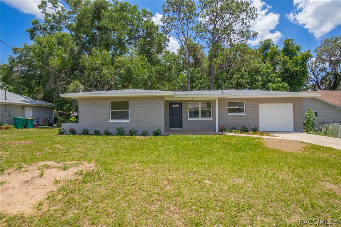 415 Poplar Street Inverness, FL 34452 - Photo 1 of 27