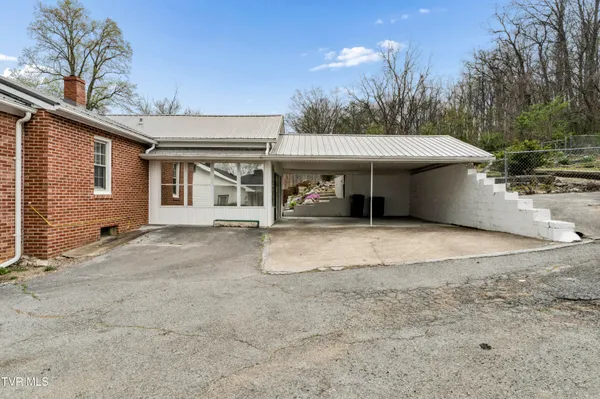 $285,000 | 1208 Robinhood Road, Greeneville, TN 37745