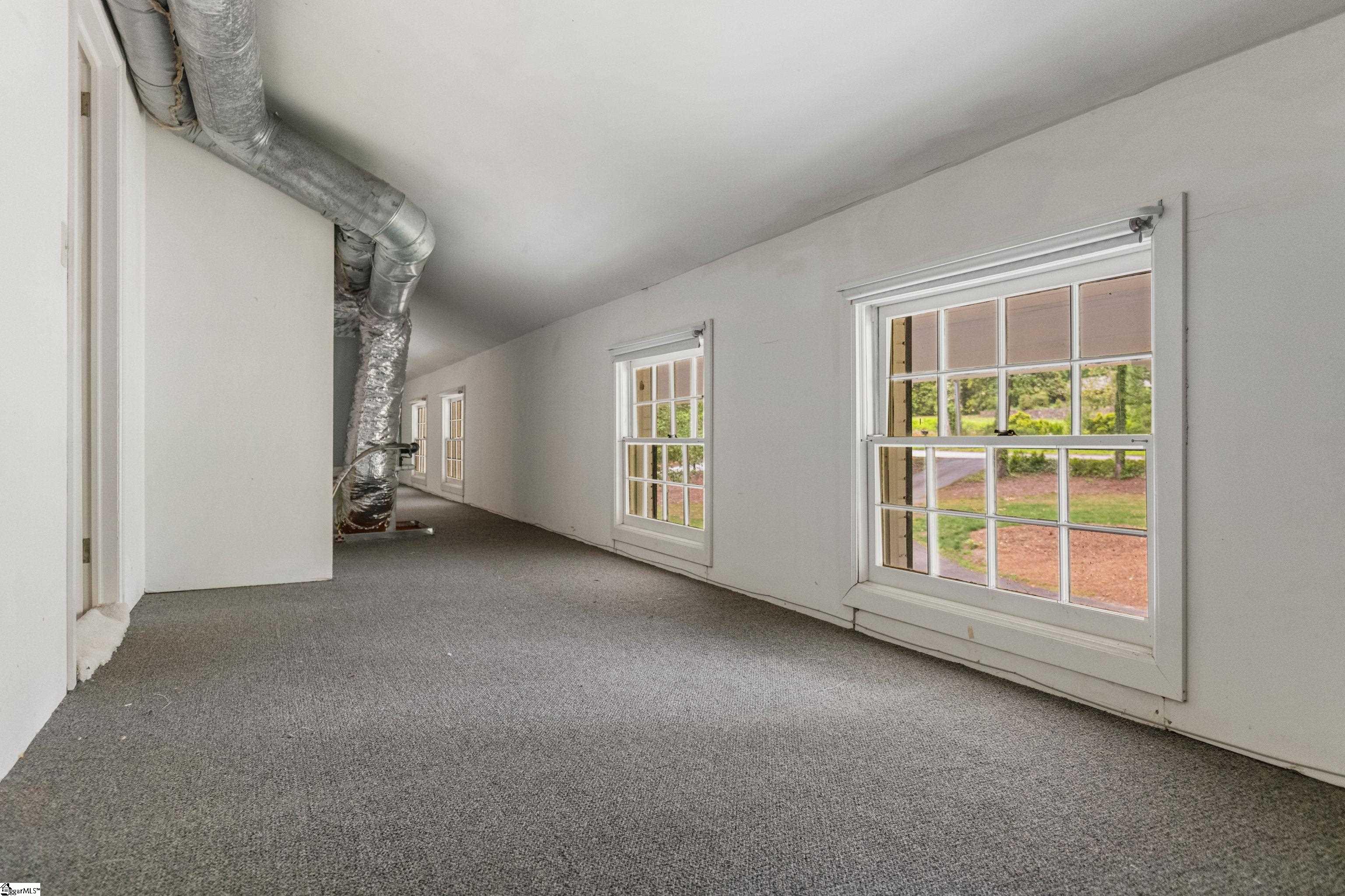 21 Kensington Road Greenville, SC 29617 - Photo 11 of 40