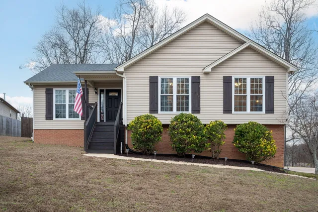 $367,500 | 9910 Fielding Road, Ooltewah, TN 37363