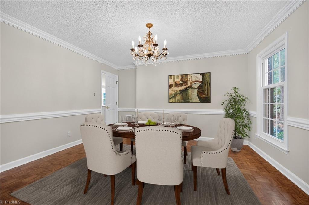 3803 Oakcliffe Road Greensboro, NC 27406 - Photo 11 of 48 Dining Room