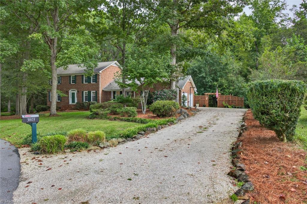 3803 Oakcliffe Road Greensboro, NC 27406 - Photo 5 of 48 Gallery Image 5