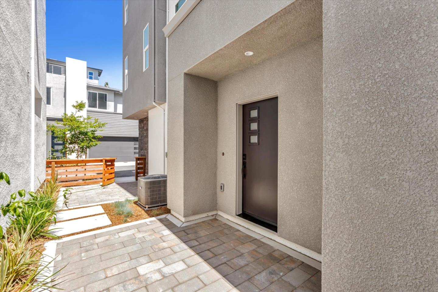 325 Isabelline Court San Ramon, CA 94583 - Photo 3 of 15