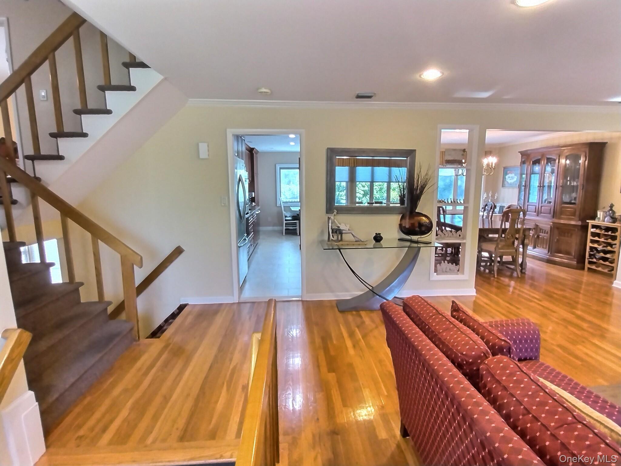3452 Turf Road Oceanside, NY 11572 - Photo 5 of 46