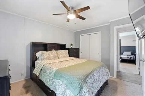 $215,000 | 609 East Bristol Lane, Olathe, KS 66061