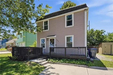 $215,000 | 609 East Bristol Lane, Olathe, KS 66061