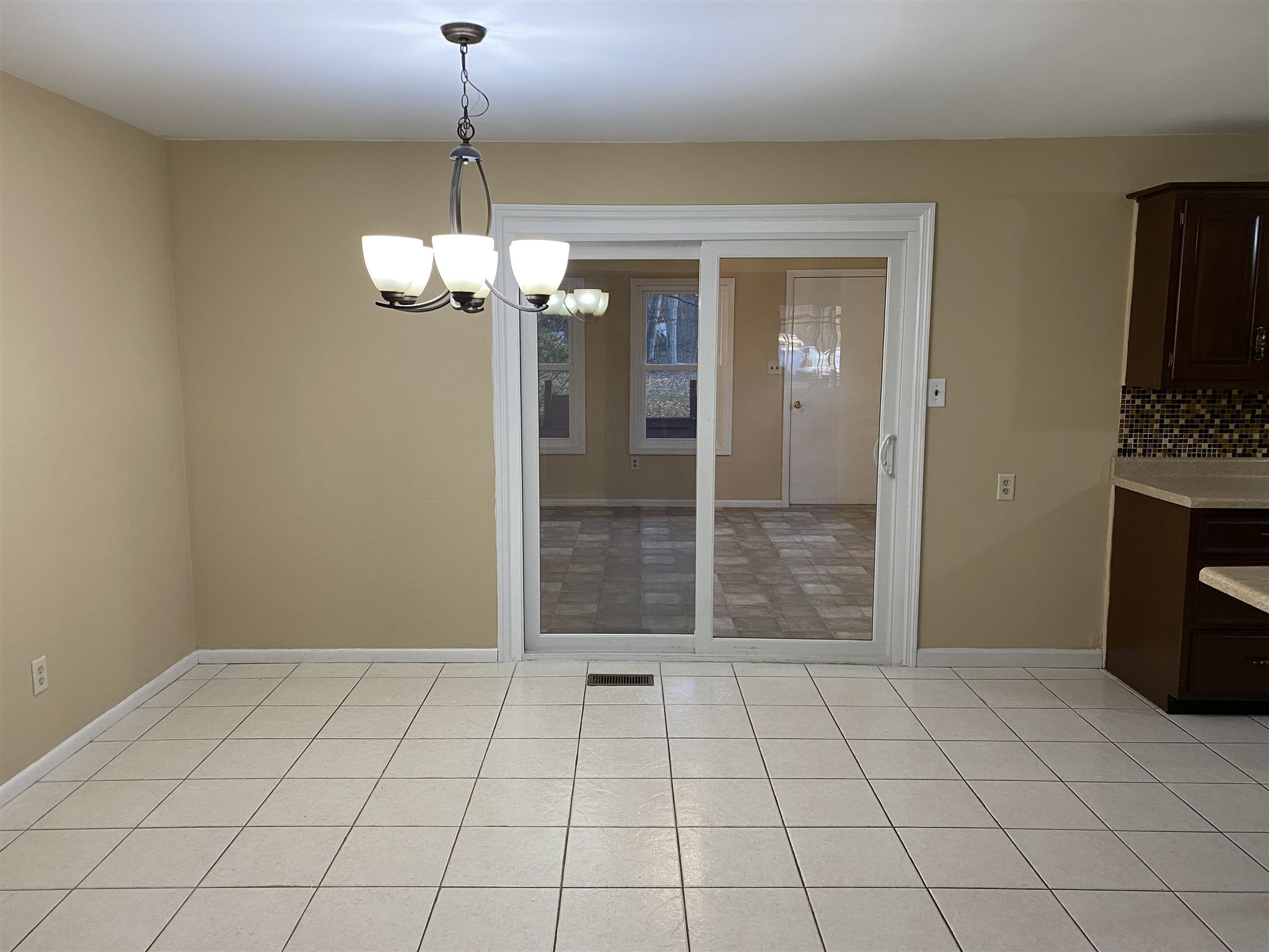 1419 Simon Road Huntertown, IN 46748 - Photo 11 of 35