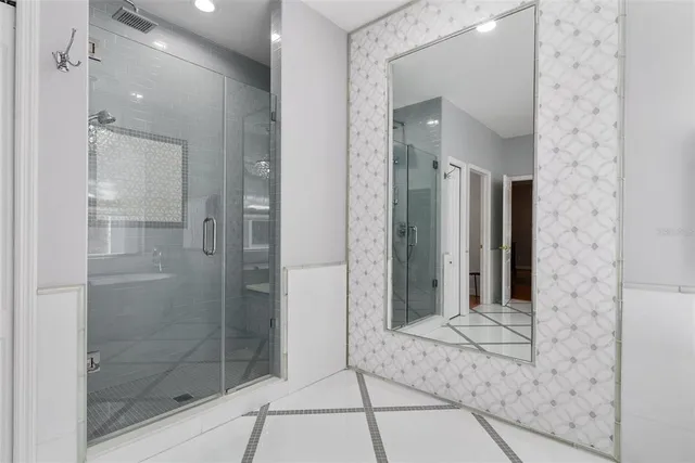 $949,000 | 2905 Bayshore Vista Drive, Tampa, FL 33611