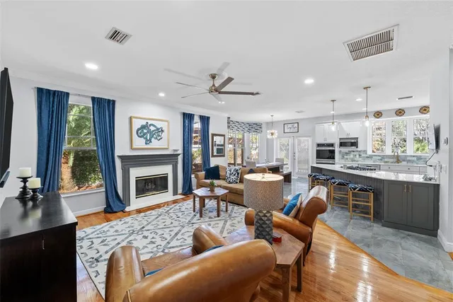 $949,000 | 2905 Bayshore Vista Drive, Tampa, FL 33611