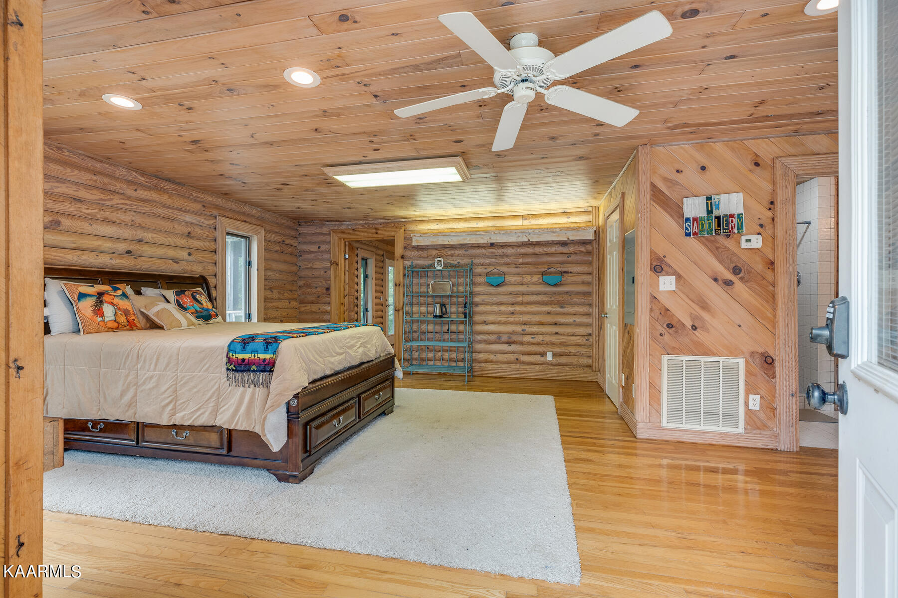 704 Cooper Lake Road Oneida, TN 37841 - Photo 26 of 37 045