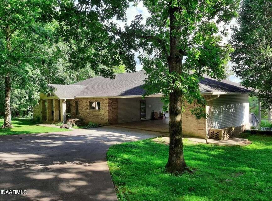 704 Cooper Lake Road Oneida, TN 37841 - Photo 37 of 37 Front