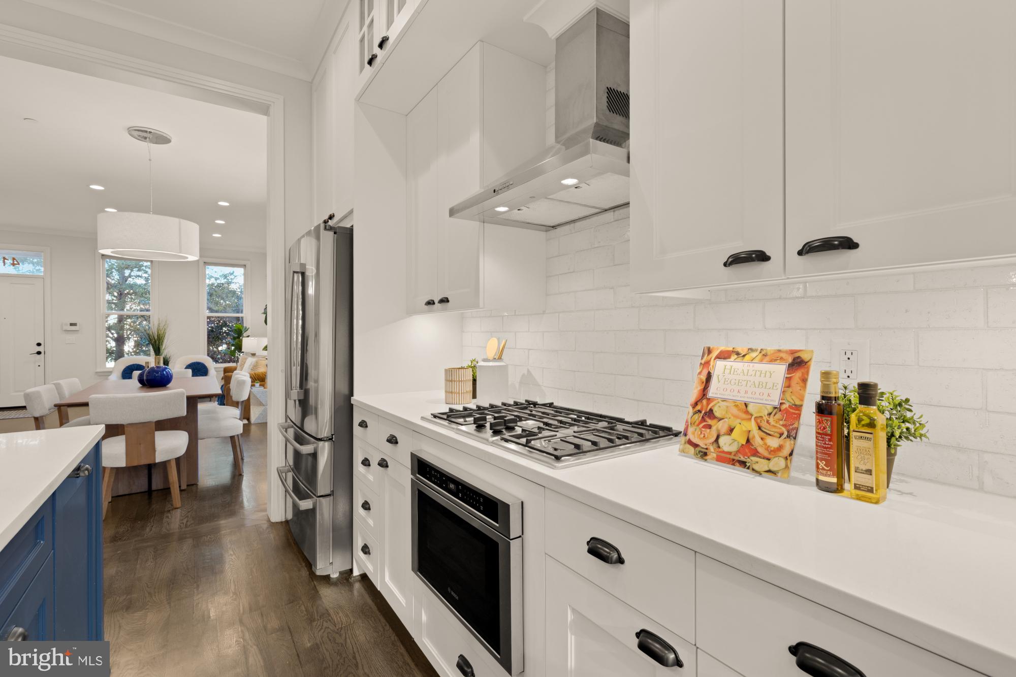 412 13th Street Southeast Washington, DC 20003 - Photo 13 of 62