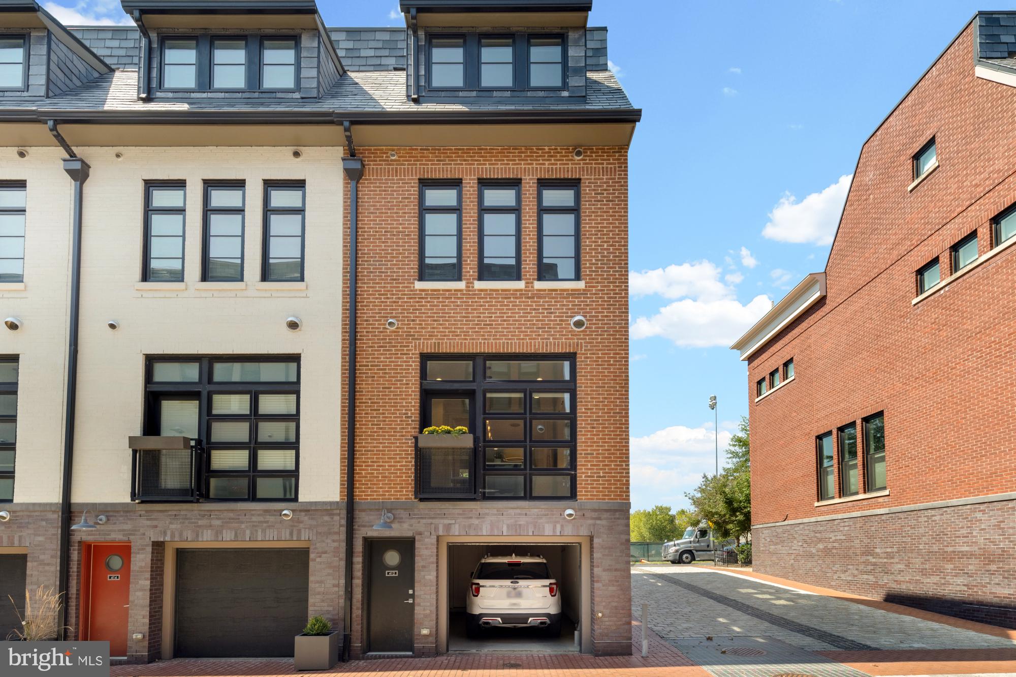 412 13th Street Southeast Washington, DC 20003 - Photo 45 of 62