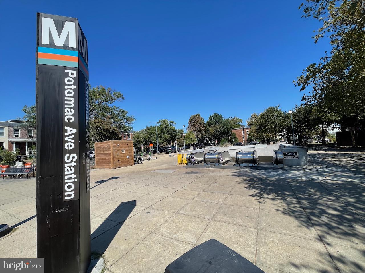 412 13th Street Southeast Washington, DC 20003 - Photo 53 of 62 a view of outdoor space with seating area
