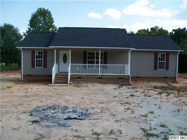 2252 Cedar Road York, SC 29745 - Photo 2 of 15