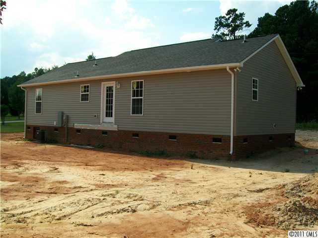 2252 Cedar Road York, SC 29745 - Photo 4 of 15