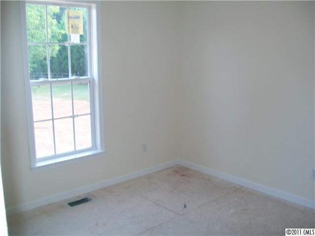 2252 Cedar Road York, SC 29745 - Photo 8 of 15