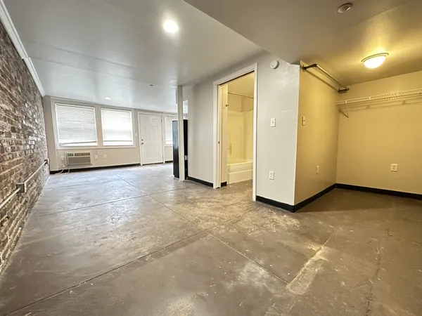 $800 | 610 North 2nd Street, Unit 10, Clarksville, TN 37040