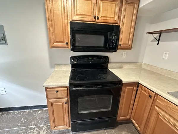 $800 | 610 North 2nd Street, Unit 10, Clarksville, TN 37040
