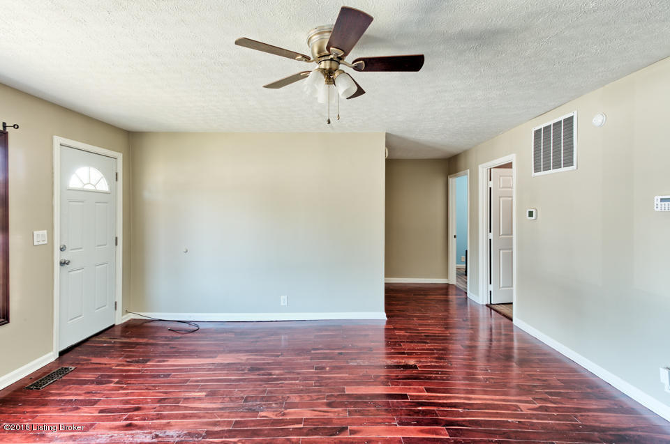 415 West Blue Lick Road Shepherdsville, KY 40165 - Photo 8 of 18 415-W-Blue Lick-11