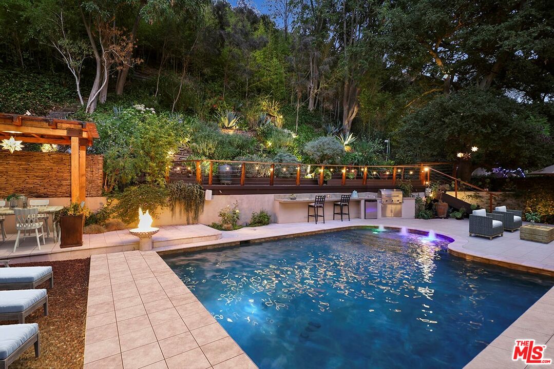 3600 Mandeville Canyon Road Los Angeles, CA 90049 - Photo 5 of 59