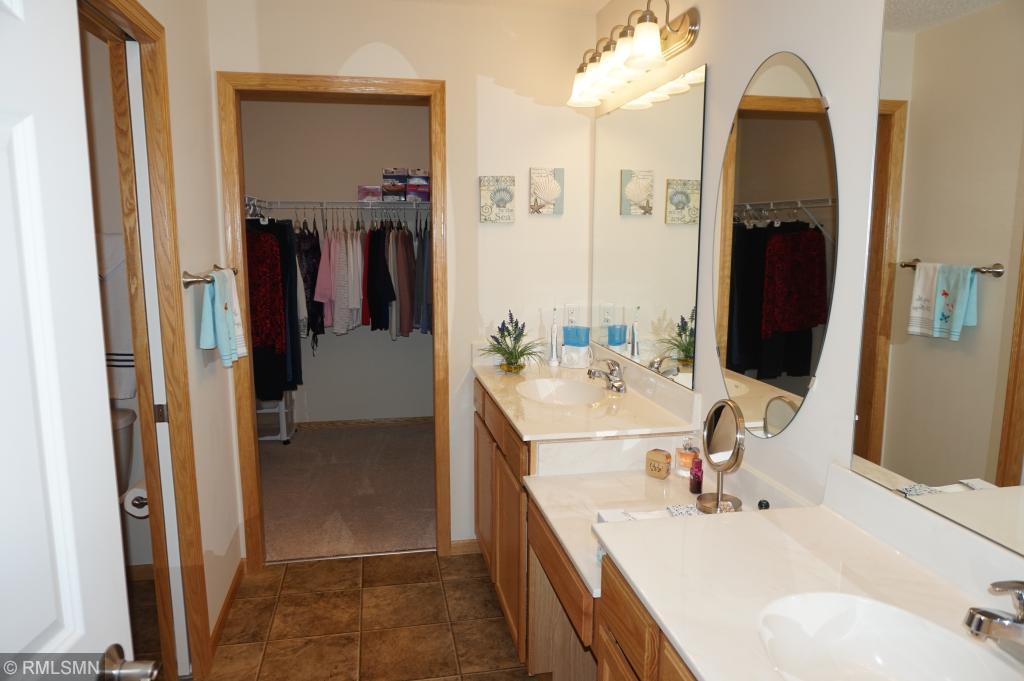 24057 Rivers Edge Road Rogers, MN 55374 - Photo 18 of 26 Gallery Image 18