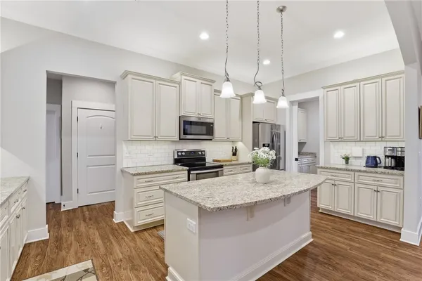 $1,299,000 | 555 Riverstead Drive, Marietta, SC 29661