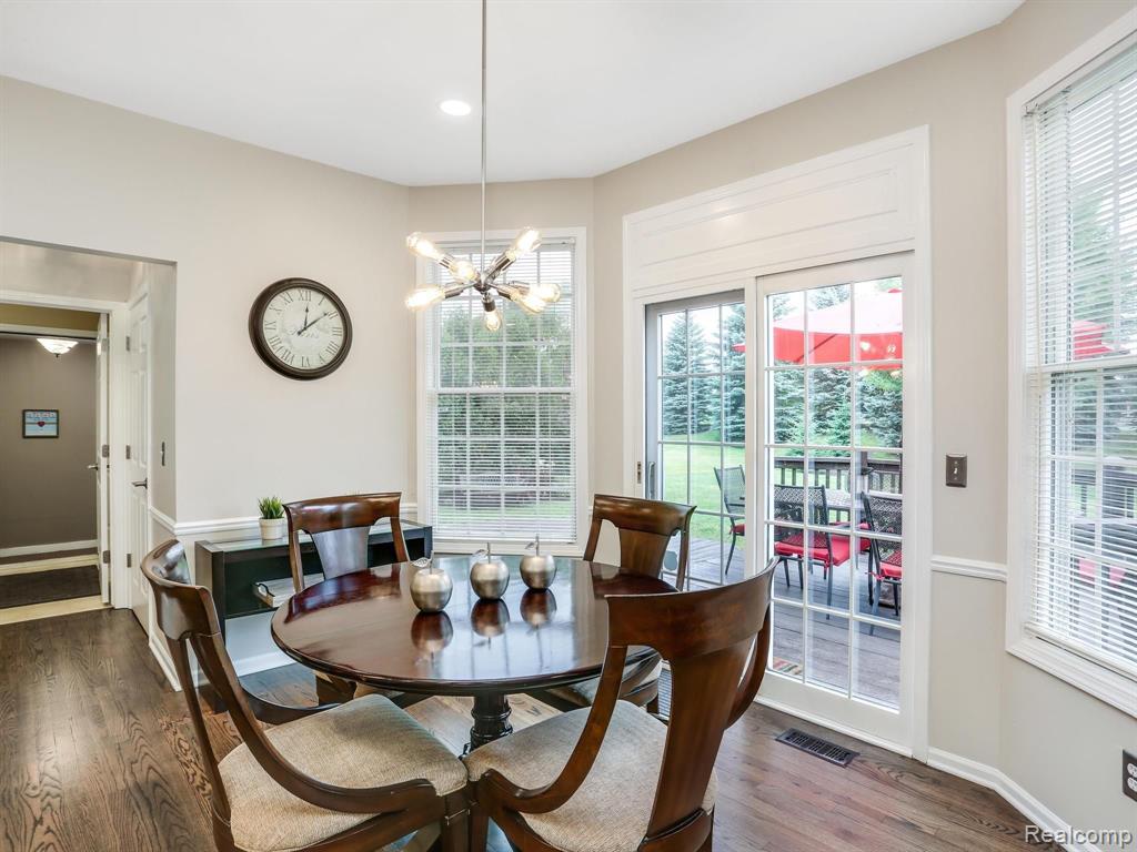 1861 Beaver Creek Drive Rochester, MI 48307 - Photo 14 of 46