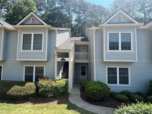 $190,000 | 53 Springhedge Ct Street, Unit KENNESAW, Smyrna, GA 30080
