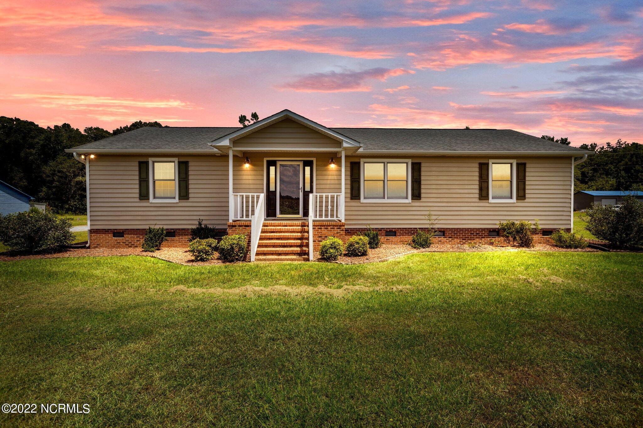 227 Tilghman Road Dover, NC 28526 - Photo 1 of 38 1-web-or-mls-IMGL9538_1