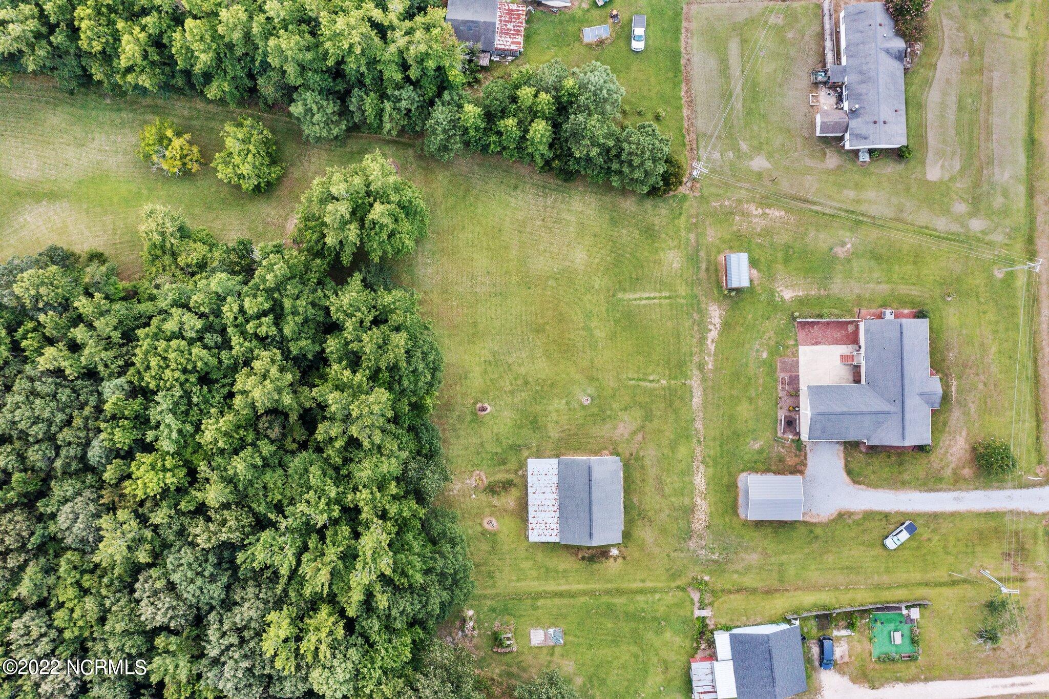 227 Tilghman Road Dover, NC 28526 - Photo 17 of 38 17-web-or-mls-DJI_0656