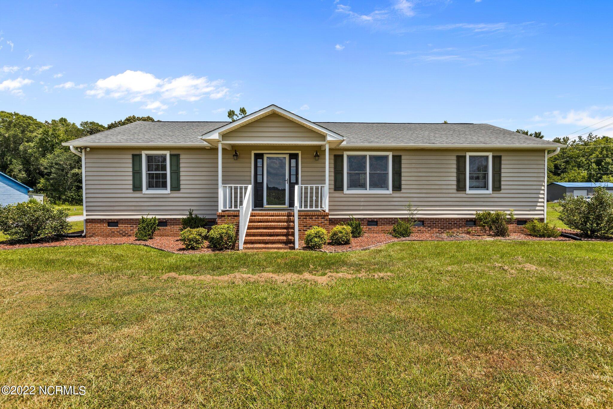 227 Tilghman Road Dover, NC 28526 - Photo 7 of 38 7-web-or-mls-IMGL9538