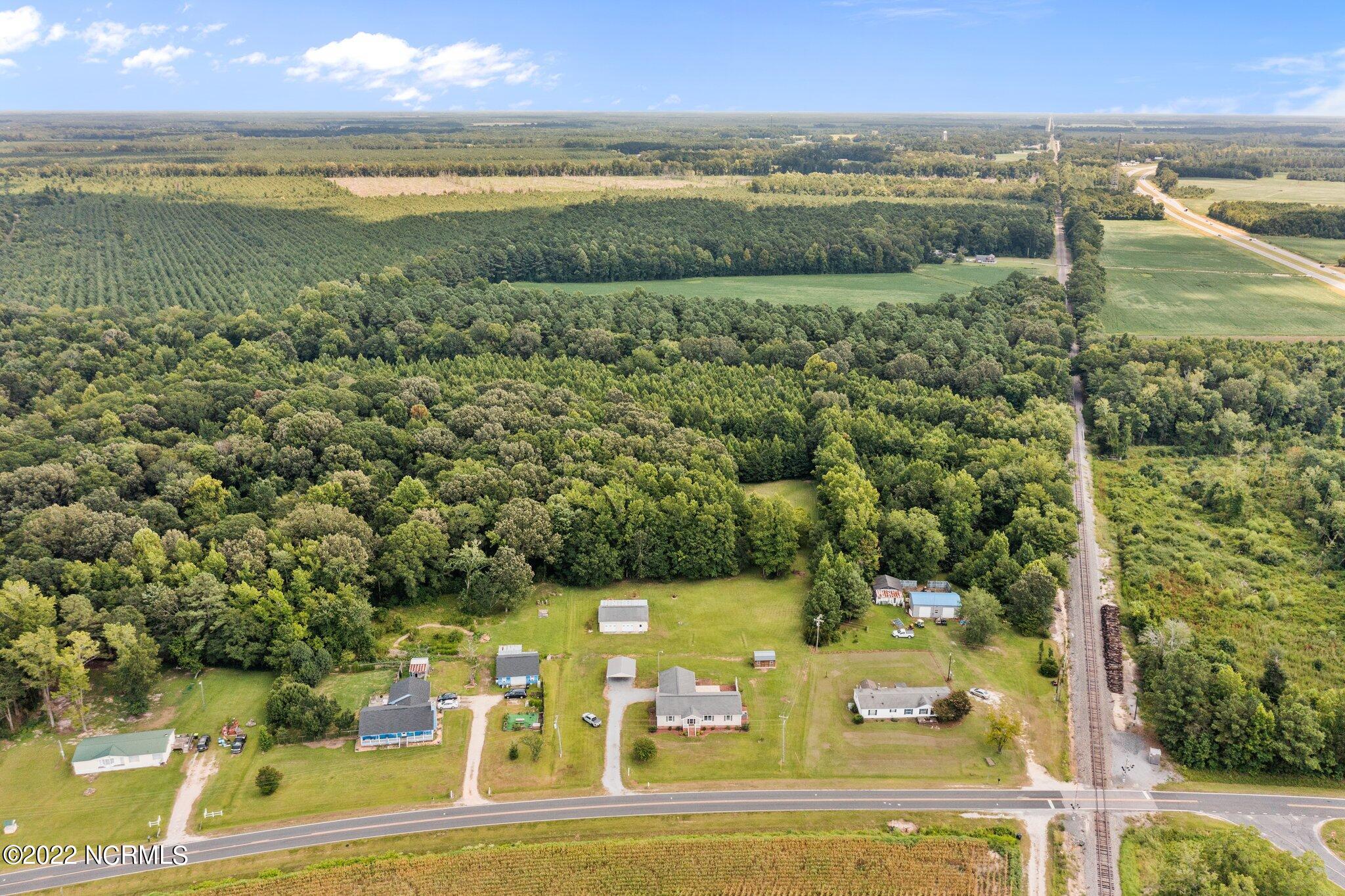 227 Tilghman Road Dover, NC 28526 - Photo 10 of 38 10-web-or-mls-DJI_0657