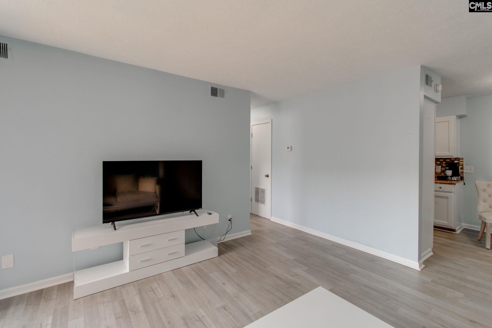 1204 Old Manor Road Columbia, SC 29210 - Photo 7 of 17 Gallery Image 7