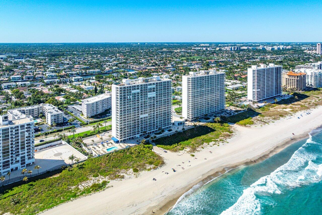 2800 South Ocean Boulevard, Unit 22M Boca Raton, FL 33432 - Photo 28 of 29 a view of a city with tall buildings