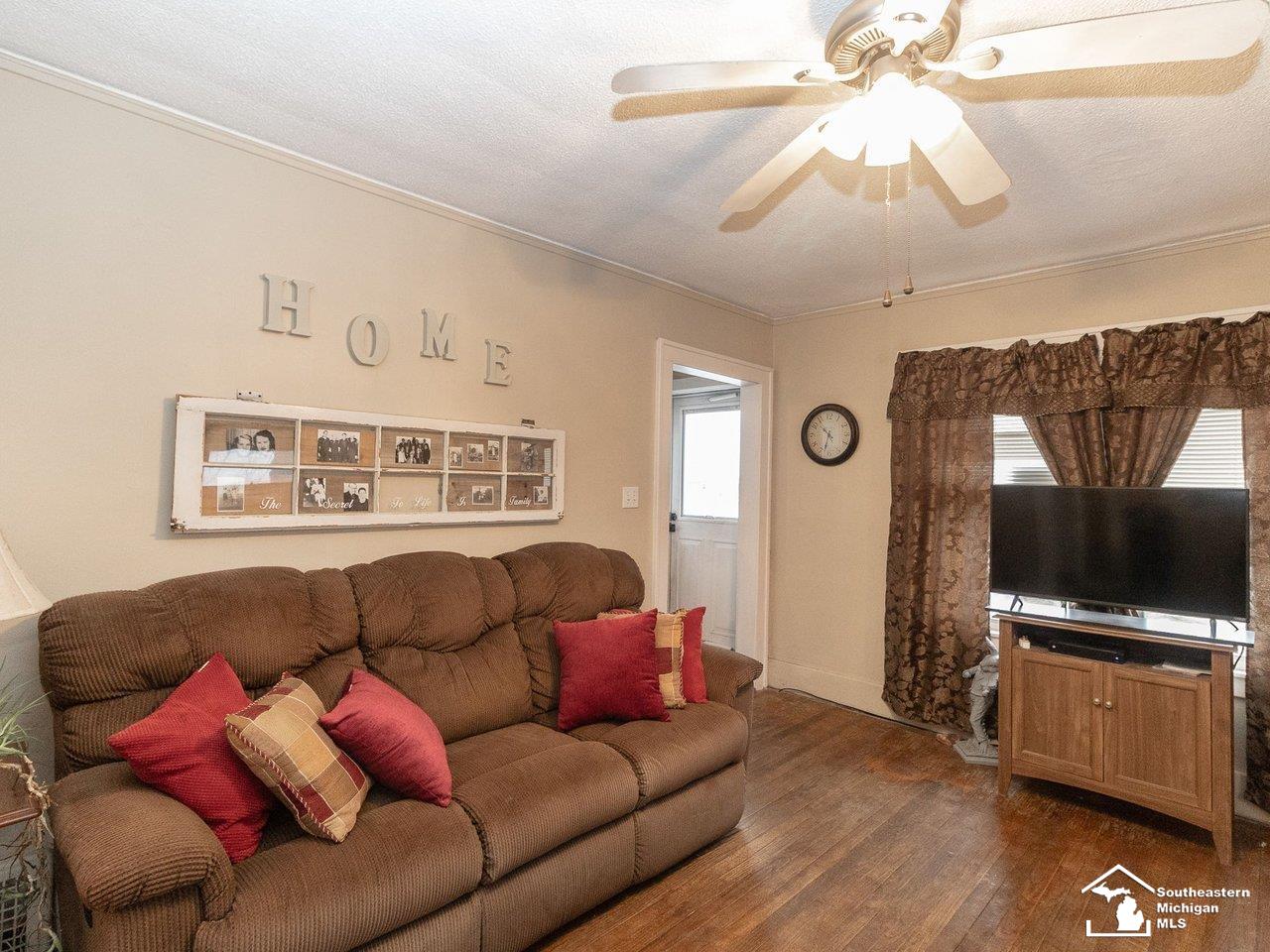 3344 Cousino Road Erie, MI 48133 - Photo 8 of 42 50200008-407e0f4e-f3f5-4a03-993c-03f1e5f0e80f.JPG