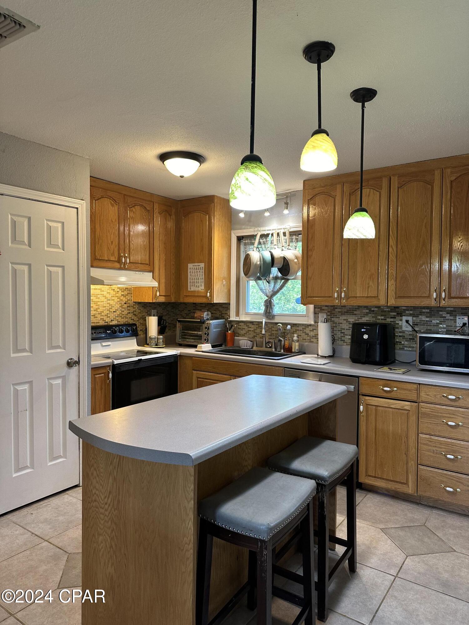 4482 Cook Road Marianna, FL 32448 - Photo 8 of 39 Gallery Image 8