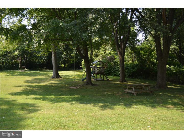 906 Georgetown Road Swarthmore, PA 19081 - Photo 17 of 18 Gallery Image 17
