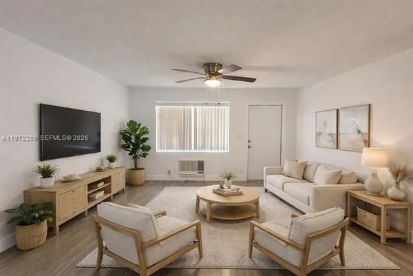 $185,000 | 17 Northeast 2nd Avenue, Unit 108, Dania Beach, FL 33004