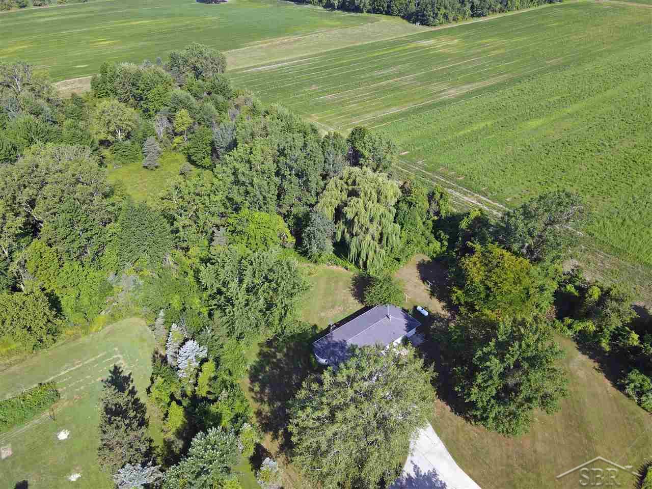 13830 Amman Road Chesaning, MI 48616 - Photo 11 of 23 50019347-10.JPG